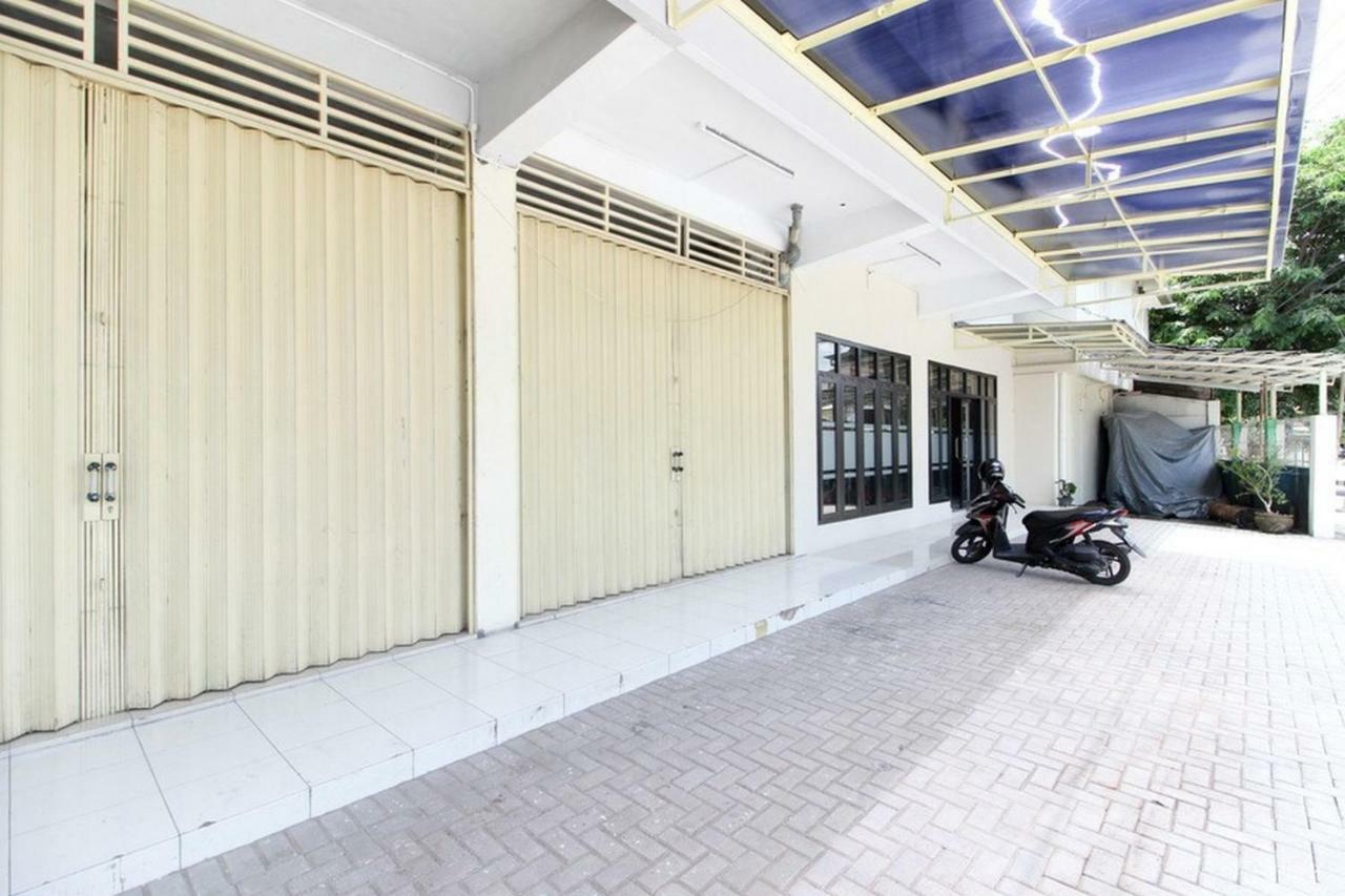 红多兹酒店-近日惹回归纪念碑3号 Kalasan 外观 照片